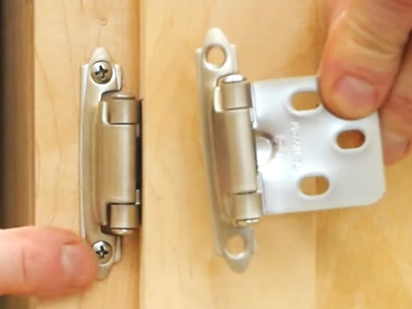 Video - How to Install Semi-Concealed Hinges